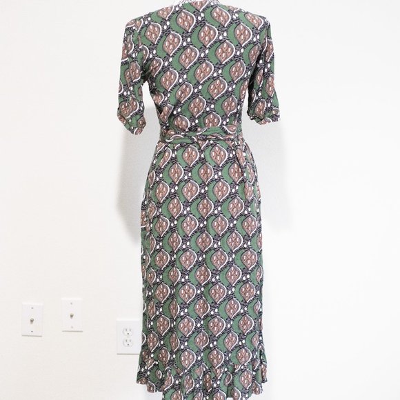 Designer (Po Pogode) midi dress in green - Picture 2 of 3